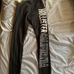 COPY - Hollister leggings - STILL AVAILABLE